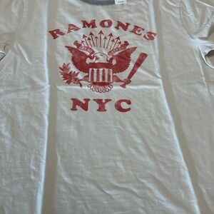 Gap Ramones Hey Ho Let’s Go ladies T-shirt
